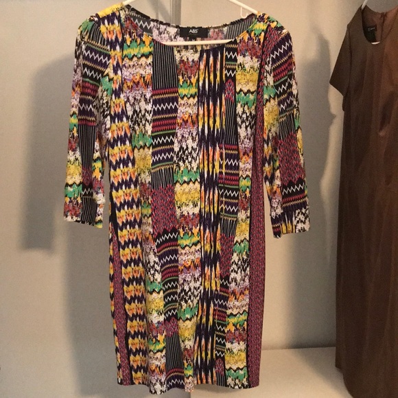 EUC “ABS” GREAT PRINT DRESS. BEAUTIFUL COLORS.SO COMFORTABLE. 3/4 SLEEVES. SZ M - Picture 1 of 6